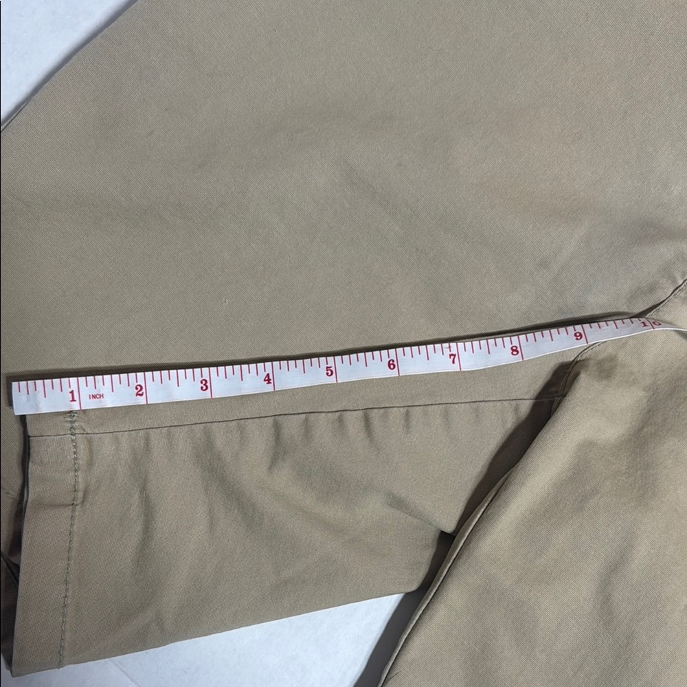 Old Navy Tan Flat Front Shorts Casual Wear - Picture 5 of 6